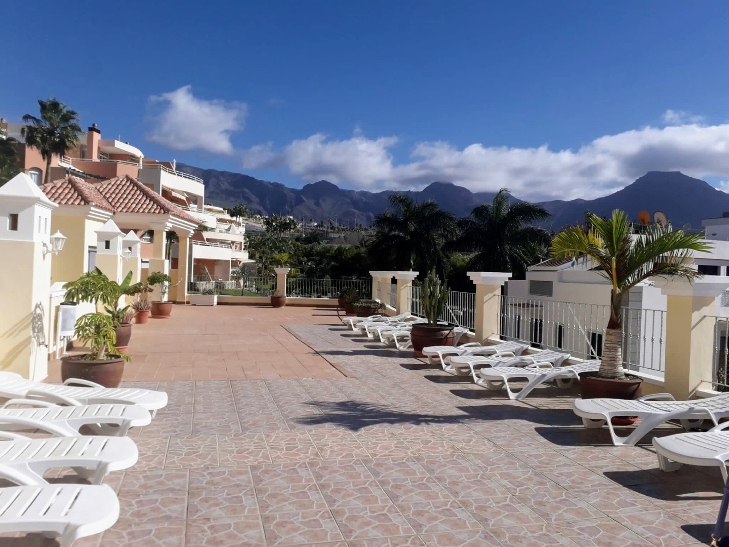 Appartement te huur La Caleta Adeje ref. 1978600 Second Home Tenerife Appartement te huur La Caleta Adeje ref. 1978600 Second Home Tenerife