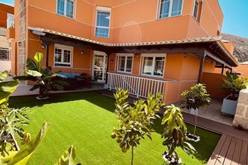 Vrijstaand huis - Villa te koop Playa De Los Cristianos