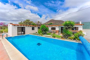 Casa independiente en venta Granadilla 