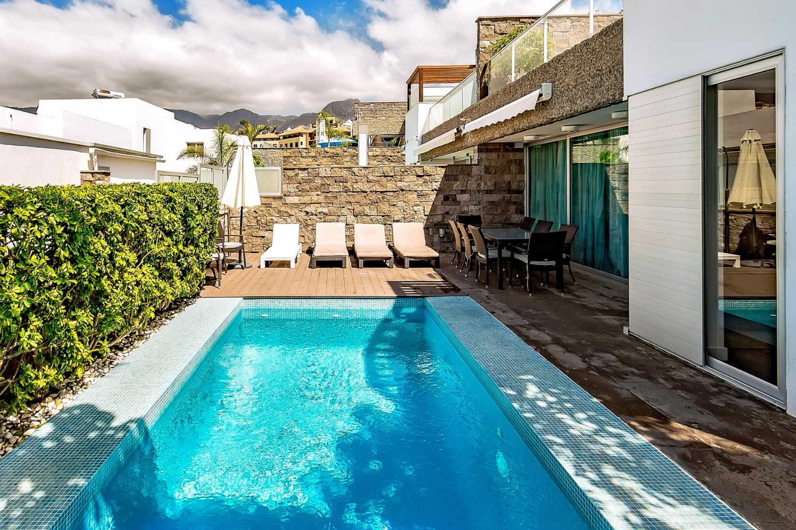 Detached House Villa for rent El Duque Adeje ref. 630932 Second