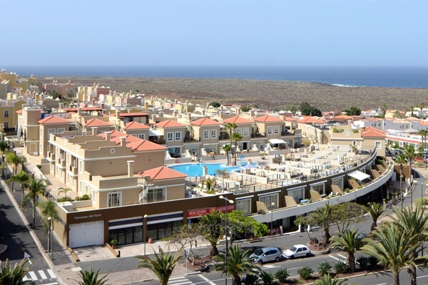 Edificio in vendita Arona