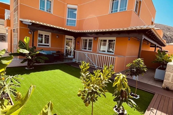 Vrijstaand huis - Villa te koop Playa De Los Cristianos